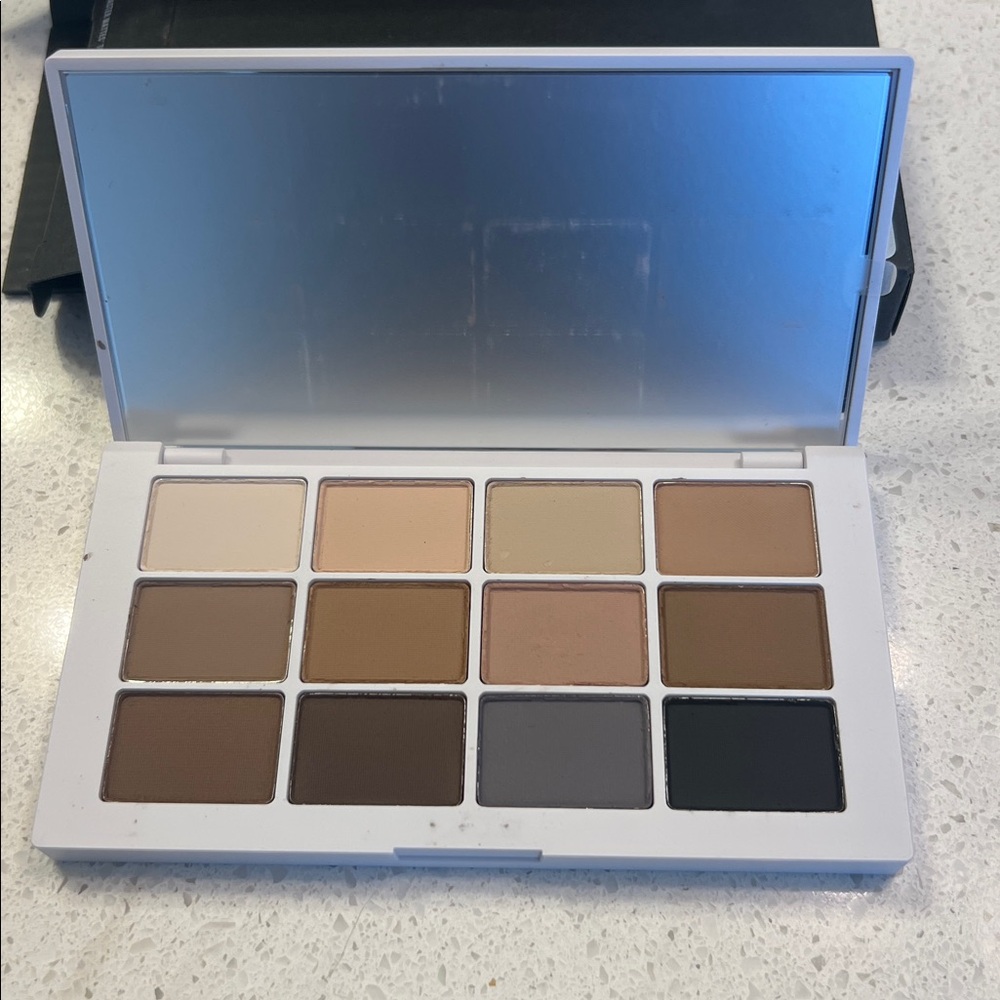 Makeup By Mario Palette Set - the neutrals - NWT - Picture 2 of 2